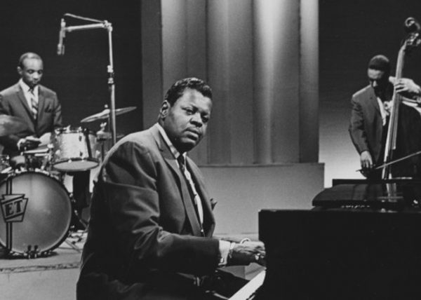 Música para quem não tem pressa – ‘Night train’, de Oscar Peterson Trio