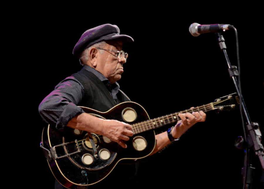 Zé Menezes, o músico completo
